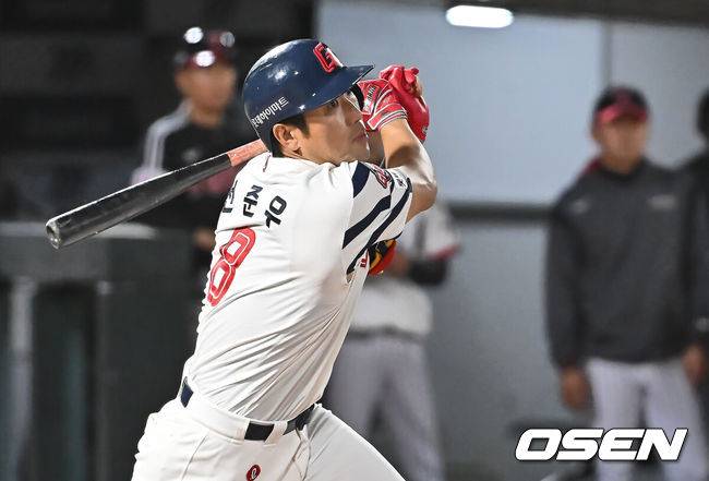 [OSEN=부산, 이석우 기자] 롯데 자이언츠 전준우 084 2025.05.20 / foto0307@osen.co.kr