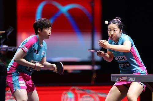 세계탁구선수권 여자복식에 나선 유한나(왼쪽)와 신유빈 [대한탁구협회 제공. 재판매 및 DB 금지]