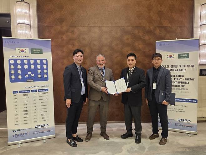 화성특례시는 사우디아라비아와 아랍에미리트에서 열린 수출상담회 업무를 체결했다. 사진=화성특례시