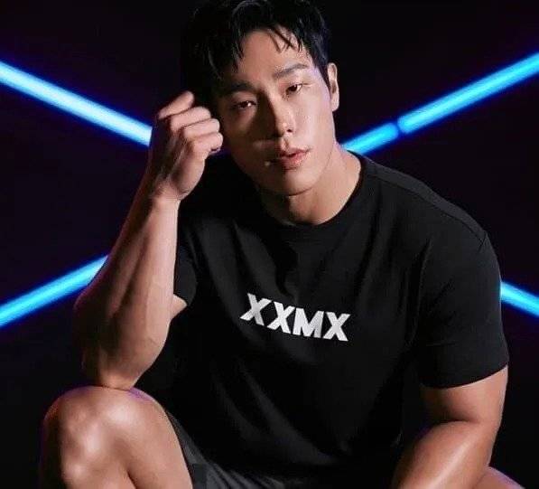 IMG_0691.webp.ren.jpg ??? : 부고 소식만 들고 오라고.jpg