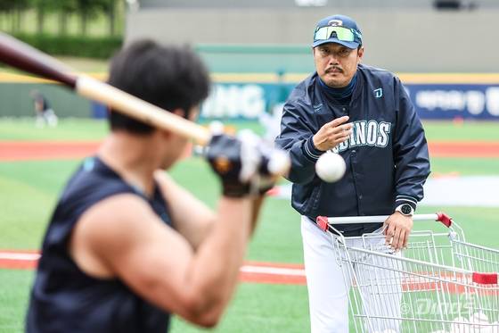 이호준 감독은 힘든 시기에 임시 홈구장을 제공해준 울산시에 고마워했다. [사진 NC 다이노스]