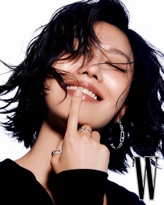 사진=더블유 코리아