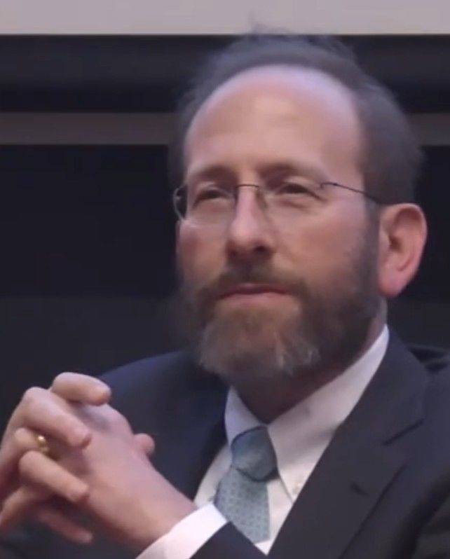 [캠브리지 ( 미 매사추세츠주)= AP/ 뉴시스 ]대학의 자유와 도널드 트럼프 행정부간 대립의 중심에 서게 된 앨런 가버 하버드대 총장.(출처: 위키피디아) 2025.05.23. *재판매 및 DB 금지