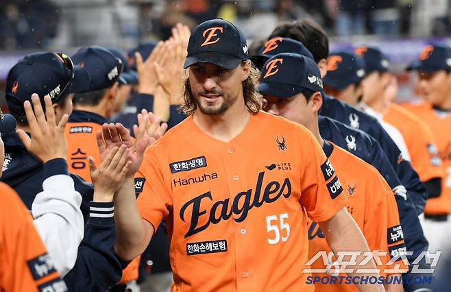 팀타율 1위 롯데 타선을 잠재운 대전 예수 와이스.