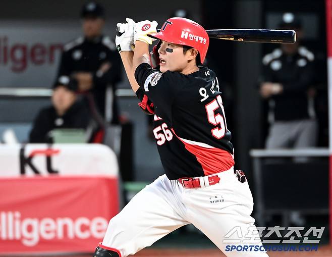 22일 수원KT위즈파크에서 열린 KIA와 KT의 경기,  5회초 1사 1루 KIA 오선우가 안타를 치고 있다. 수원=허상욱 기자wook@sportschosun.com/2025.05.22/