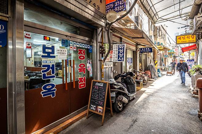 서울 중구 을지로4가역 근처 ‘보건옥’. /이신영 영상미디어 기자