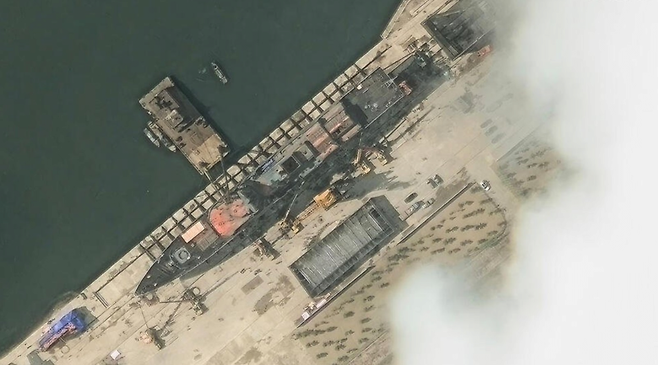 image.png 김정은 눈 앞서 쓰러진 北 구축함 시뮬레이션 이미지 및 위성사진