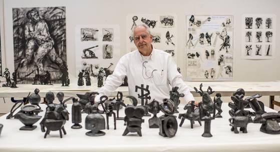 전방위 예술가 윌리엄 켄트리지. [사진 GS아트센터]