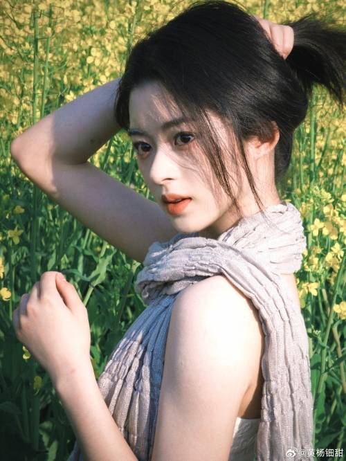 중국 배우 황양톈톈. 자료 : 황양톈톈 웨이보