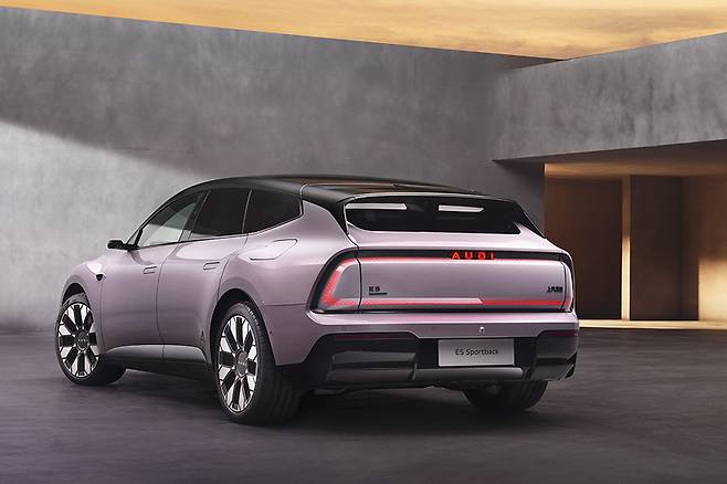 아우디 E5 스포트백