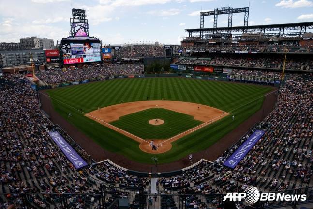 콜로라도 로키스 홈구장 쿠어스 필드 전경. /AFPBBNews=뉴스1