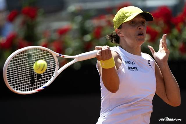 경기에 집중하는 이가 시비옹테크. /AFPBBNews=뉴스1