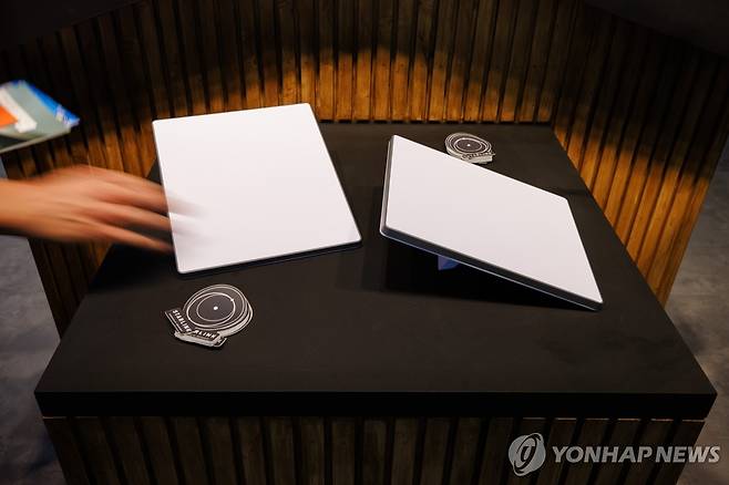 스타링크 모뎀 키트 [EPA 연합뉴스 자료사진. 재판매 및 DB 금지]
