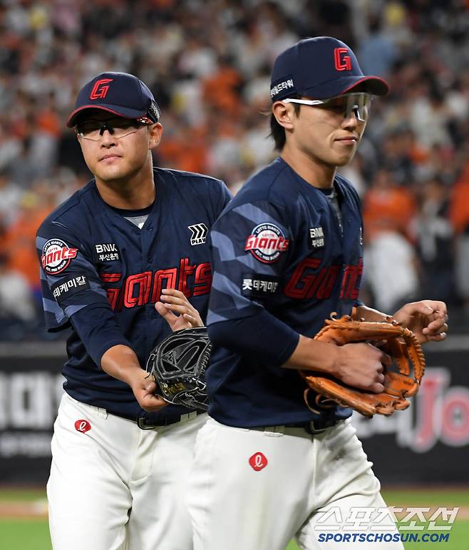 대전 징크스 극복에 큰힘이 되어준 유격수 전민재에게 고마운 마음을 전하는 선발 박세웅.