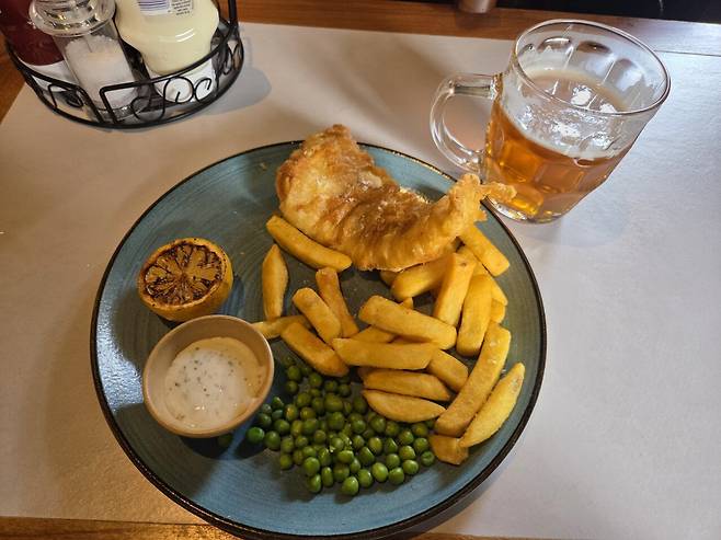 런던 왔습니다!