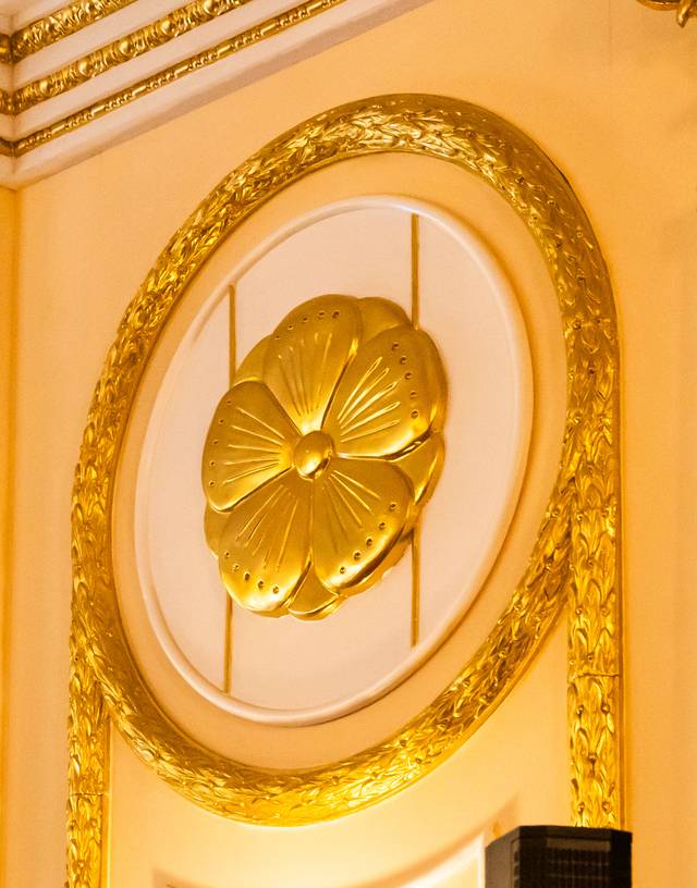 석조전 내부에 장식된 대한제국 황실의 이화문. 현진 프리랜서 기자