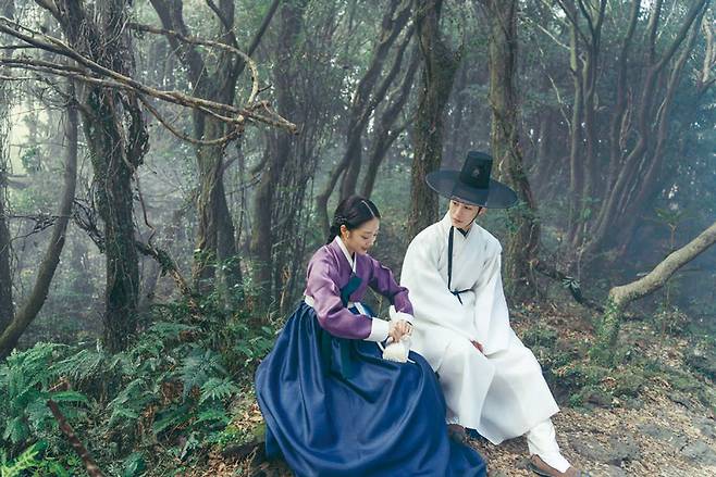 넷플릭스 시리즈 《탄금》 스틸컷 ⓒ넷플릭스 제공