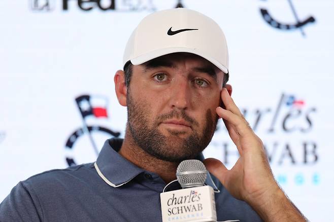 스코티 셰플러가 지난 22일 PGA 투어 찰스 슈와브 챌린지 개막을 앞두고 기자회견을 하고 있다. 게티이미지코리아