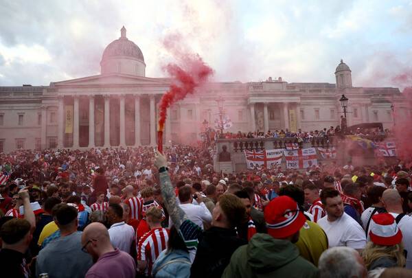▲ 런던 명소는 모두 선덜랜드 팬들이 장악했다. ⓒ연합뉴스/REUTERS