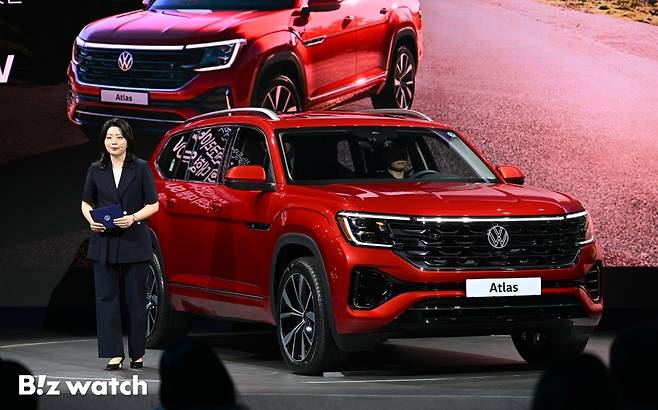 폭스바겐코리아가 26일 인천 중구 스튜디오파라다이스에서 대형 SUV '신형 아틀라스'가 공개하고 있다./사진=이명근 기자 qwe123@