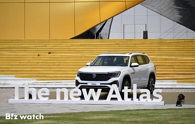 폭스바겐코리아가 26일 인천 중구 스튜디오파라다이스에서 대형 SUV '신형 아틀라스'가 공개하고 있다./사진=이명근 기자 qwe123@