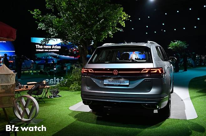 폭스바겐코리아가 26일 인천 중구 스튜디오파라다이스에서 대형 SUV '신형 아틀라스'가 공개하고 있다./사진=이명근 기자 qwe123@