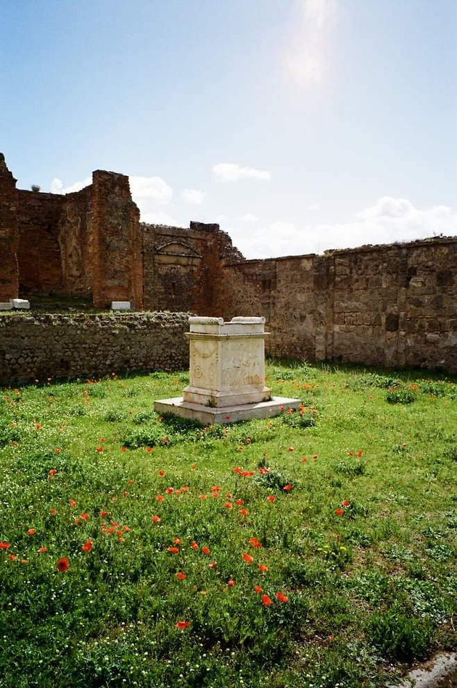 79e4f504b2f36c8723ebf4e4339c701f23d67d9dbbab82b933e4a037410d81394be94d363e3b1b48bcb9d6870b9217d300b68409