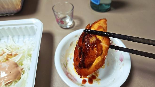 20250525_200015.jpg 저녁 직화바베큐 치킨과 후라이드 치킨