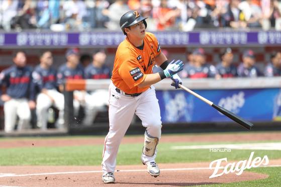 롯데를 상대로 홈런 포함 4타점을 기록하며 맹활약한 한화 거포 노시환. [사진 한화 이글스]