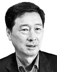 이대근 칼럼니스트