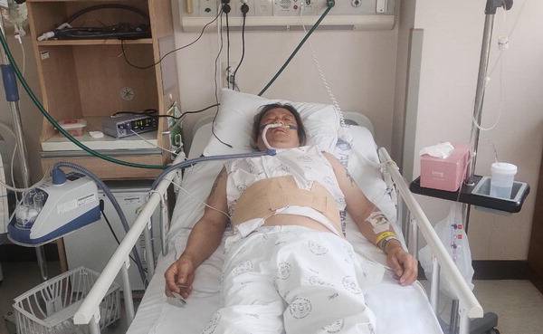 형제복지원 피해생존자 최승우 씨가 지난 22일 국회 의원회관 지붕에 올라 농성을 시도하려다 추락해 병원에 입원했다. 2기 진실화해위 조사 활동 종료에 따른 국가폭력 피해자들의 여러 요구를 관철시키기 위해 고공 농성을 시도하려 했던 것으로 전해졌다. 형제복지원 피해자협의회 제공