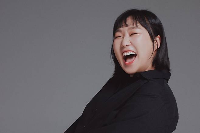 코미디언 이수지. 씨피엔터테인먼트 제공