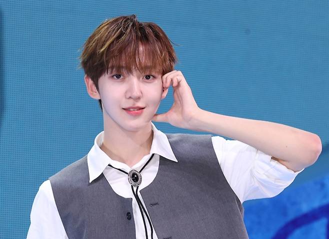 킥플립 동현. JYP엔터테인먼트 제공