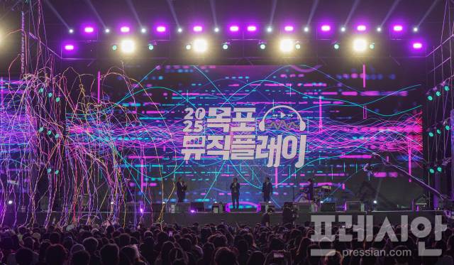 ▲음악으로 물든 목포,'2025 목포 뮤직플레이' 화려한 피날레 ⓒ목포시