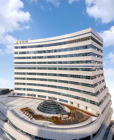 ▲경기도의회 청사 ⓒ경기도의회