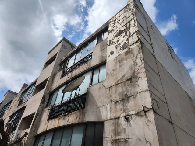 20일 경남 창원시 마산회원구 봉암연립주택 건물 전경. 강대한 기자