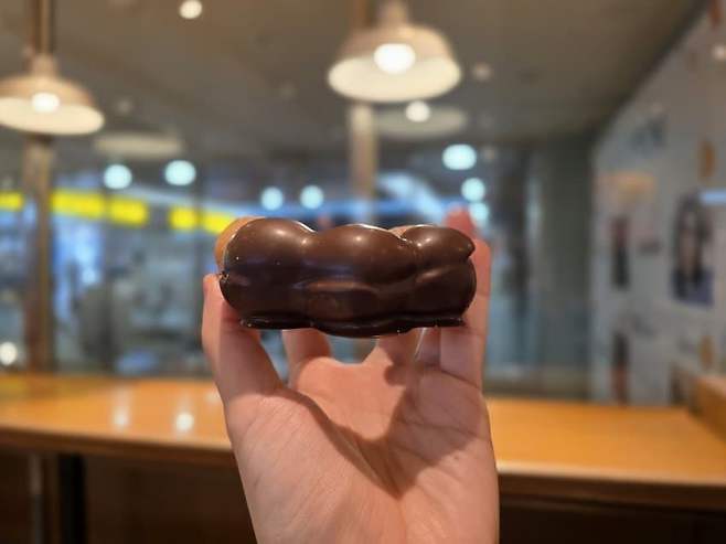 74ec8370b6846bf538e884e0419f2e2d7f0b5c2571ca9175743f98ed