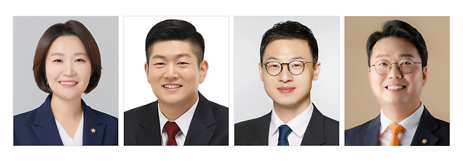 왼쪽부터 이소영 더불어민주당 의원, 김재섭 국민의힘 의원, 김상욱 더불어민주당 의원, 천하람 개혁신당 의원