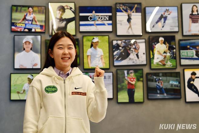 김민선이 지난 4월 서울 강남구 넥스트크리에이티브에서 쿠키뉴스와 인터뷰하고 있다. 곽경근 기자