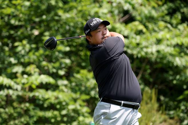 제네시스 포인트 순위 81계단 수직 상승한 유송규. KPGA 제공