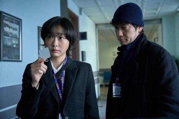 배우 김다미, 손석구 주연의 디즈니플러스 시리즈 '나인 퍼즐'. 디즈니플러스 제공