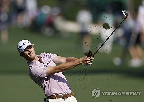 잴러토리스의 웨지 샷. / 사진=연합뉴스