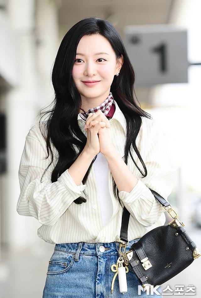 화장기 거의 없는 민낯 미소. 사진=김영구 기자