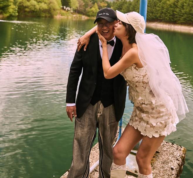 최여진이 예비 남편을 둘러싼 재벌·불륜·교주설을 일축하는 한편, 전처를 향한 고마움과 미안함을 전한다. /사진=인스타그램 갈무리