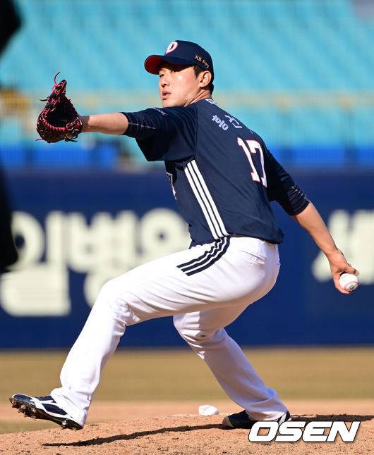 [OSEN=김성락 기자] 두산 베어스 홍건희. 2025.03.11/ ksl0919@osen.co.kr
