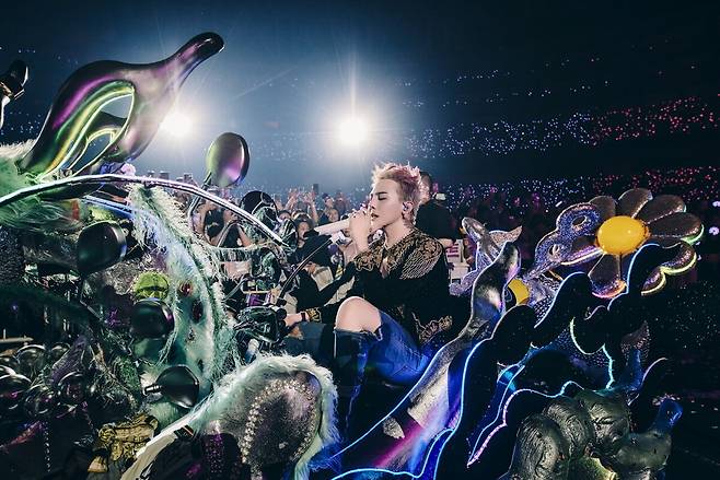 지드래곤(G-DRAGON). 갤럭시코퍼레이션