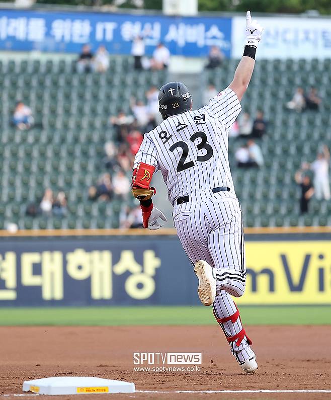 ▲ 이제 LG 구단 역사상 최고의 외국인 타자로 기억될 가능성이 높아진 오스틴 딘 ⓒ곽혜미 기자