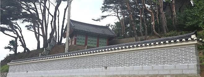 안섬풍어당제 당집 담장 설치 완료 [당진시 제공. 재판매 및 DB 금지]