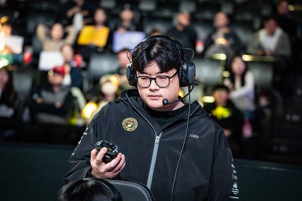 류상욱 감독. ⓒLCK