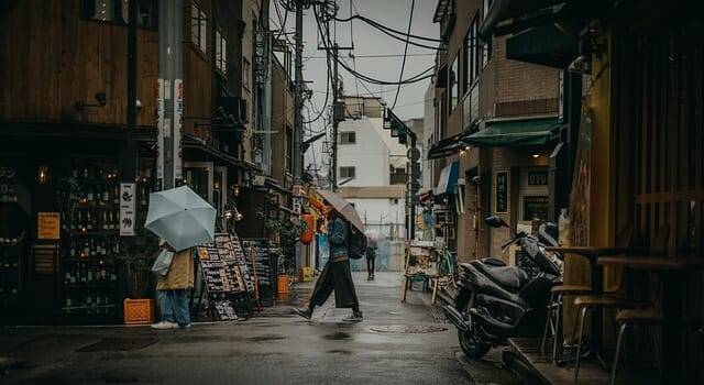7월 일본에 대규모 재난이 발생한다는 풍문으로 아시아 국가의 일본 여행 수요가 급감했다는 조사 결과가 나왔다. 사진은 일본 도쿄 거리의 모습. (사진=픽사베이)